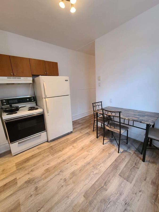 Full Kitchen II 600 For 7Night II Room B Montreal Exterior photo